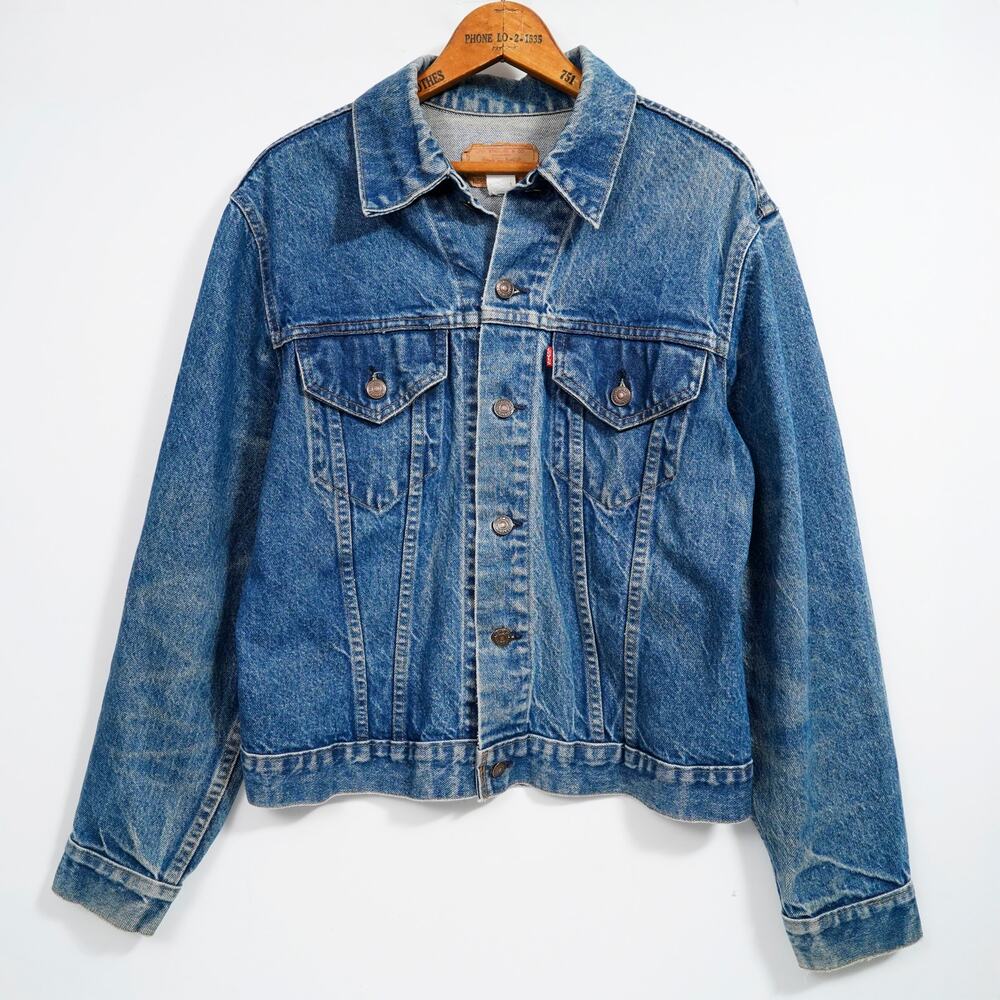 Vintage 70s Levi’s 70505-0217 Denim Trucker Jacket Button 7 USA Fade Size 42